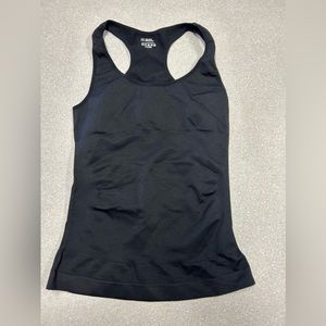 Women’s shape wear top